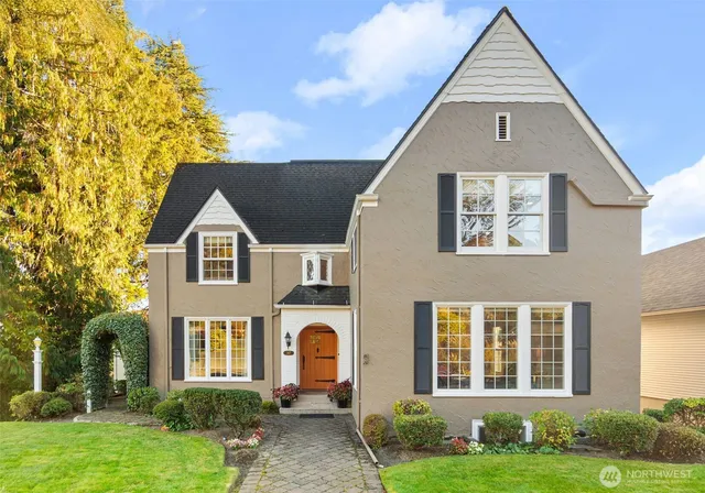 $775,000 | 317 West 10th Street, Aberdeen, WA 98520