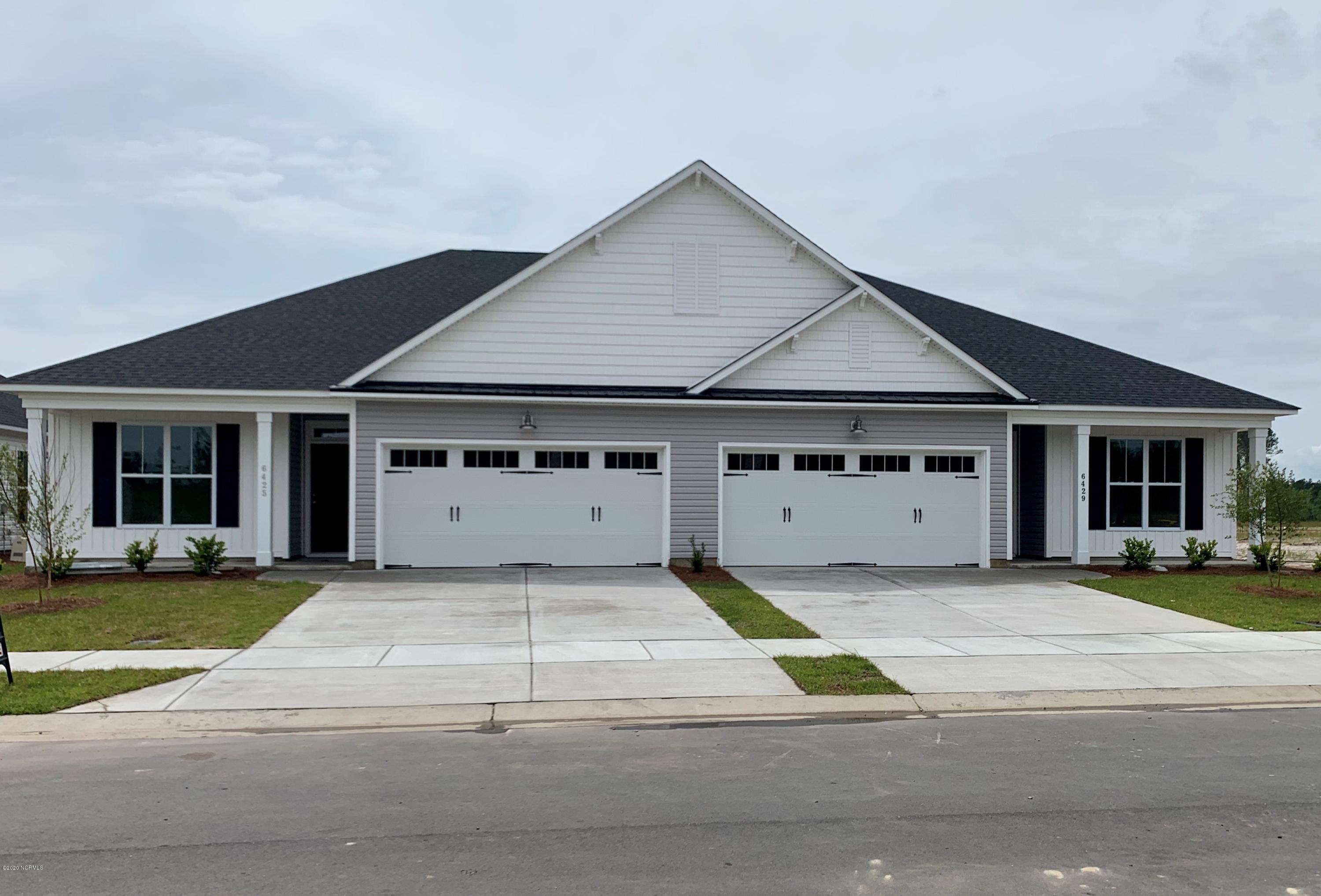 6425 Pinnacle Point Winnabow, NC 28479 - Photo 1 of 13 DMC 200 Exterior