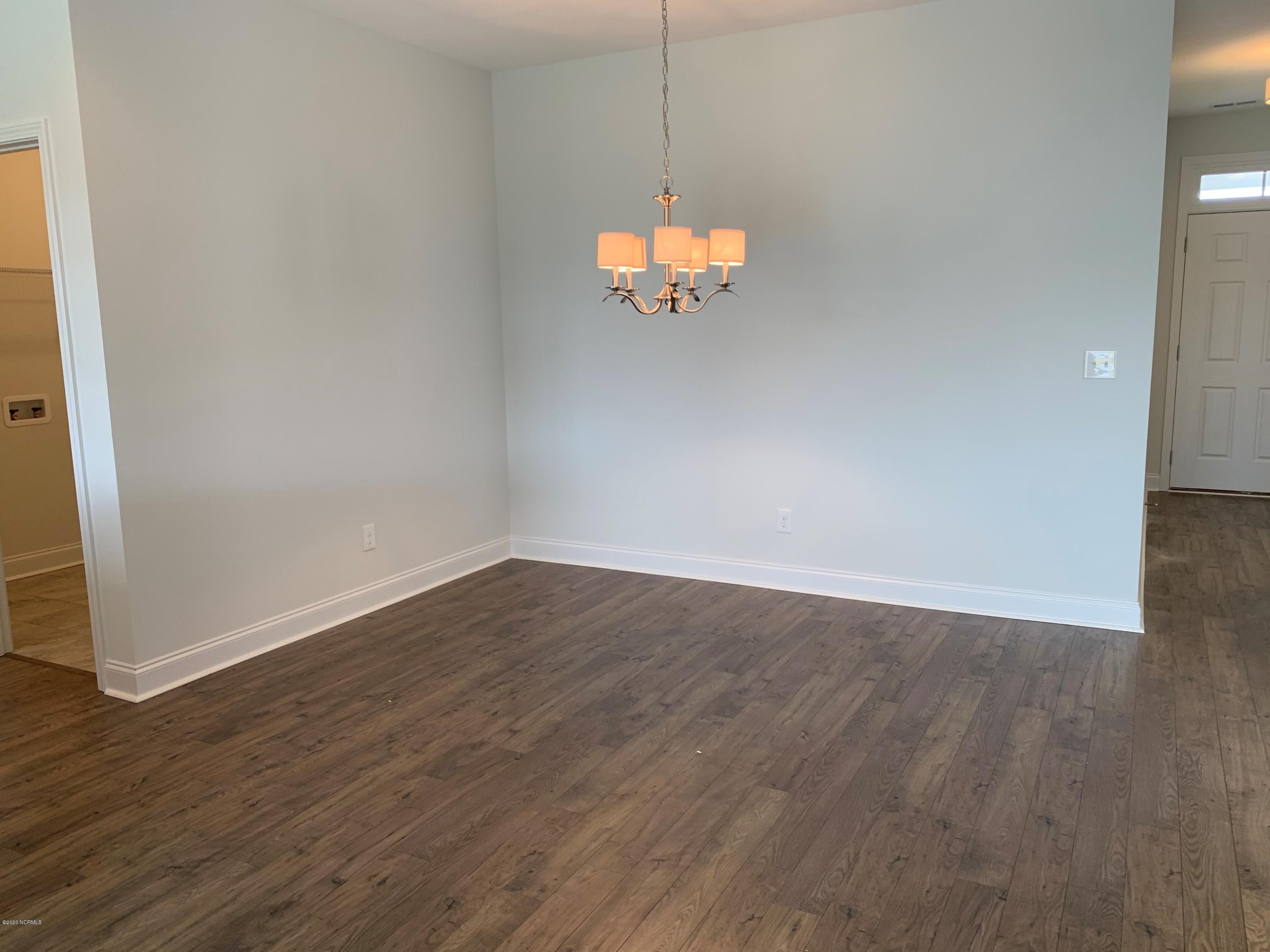 6425 Pinnacle Point Winnabow, NC 28479 - Photo 7 of 13 DMC 200 Dining
