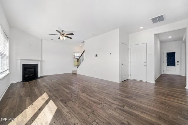 $2,750 | 693 Barley Loop, Jonesborough, TN 37659