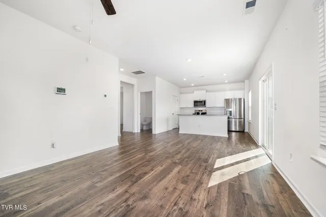 $2,750 | 693 Barley Loop, Jonesborough, TN 37659