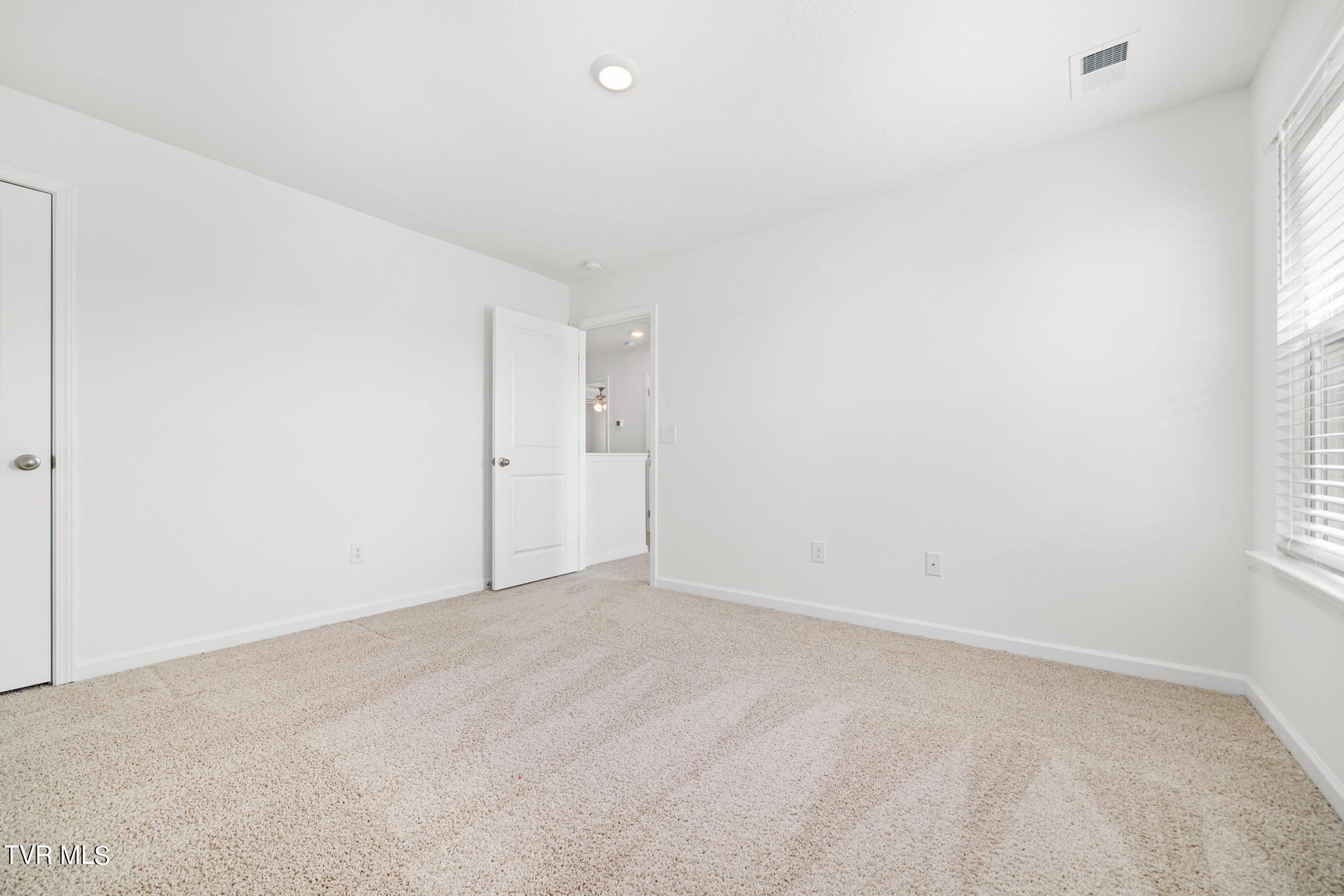 693 Barley Loop Jonesborough, TN 37659 - Photo 27 of 44 693 Barley Loop (35 of 45)