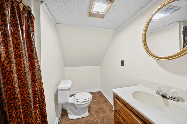 $2,000 | 1340 Donelson Parkway, Dover, TN 37058