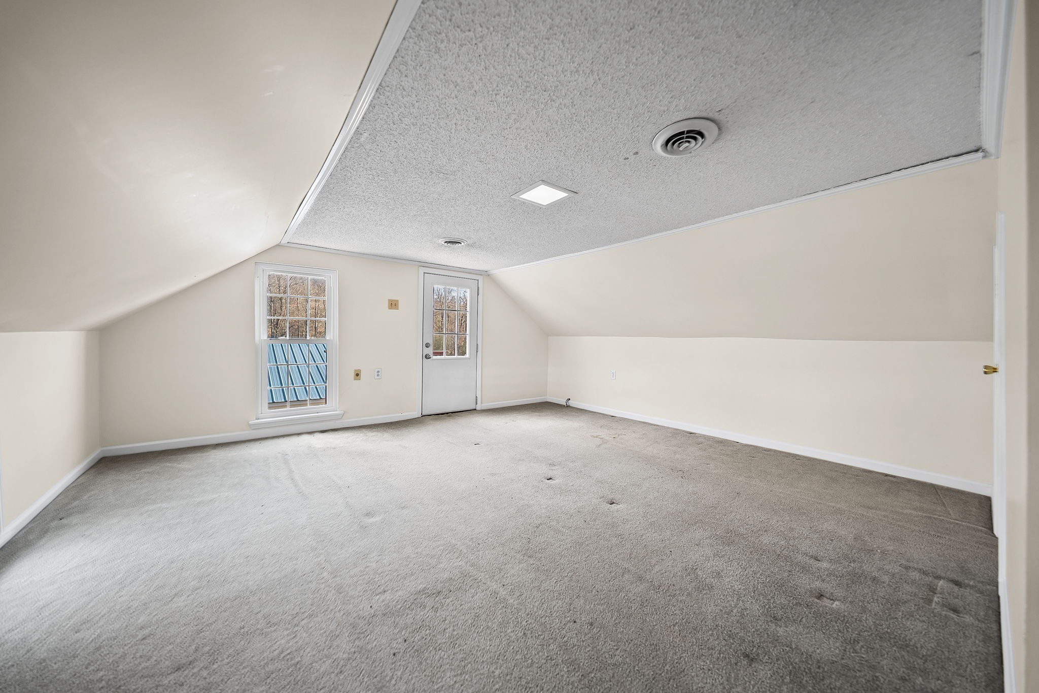 1340 Donelson Parkway Dover, TN 37058 - Photo 16 of 17