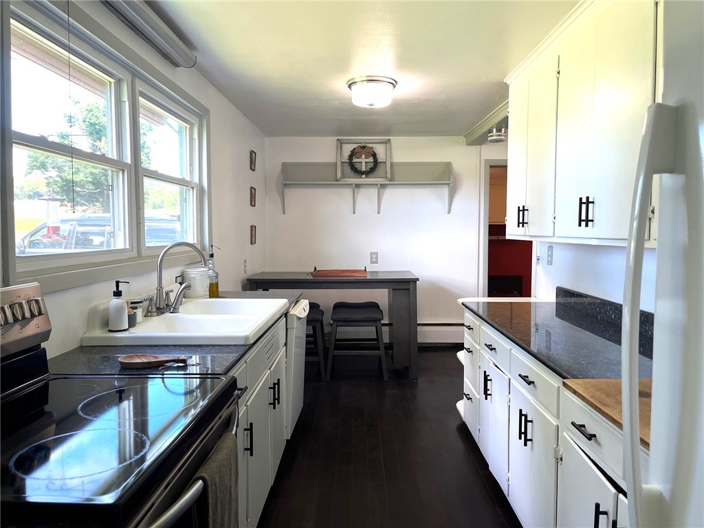 6763 County Line Road Springwater, NY 14572 - Photo 5 of 50 eat-in kitchen