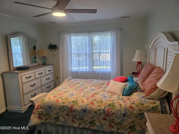 $2,200 | 133 Cummins Creek Road, Beaufort, NC 28516