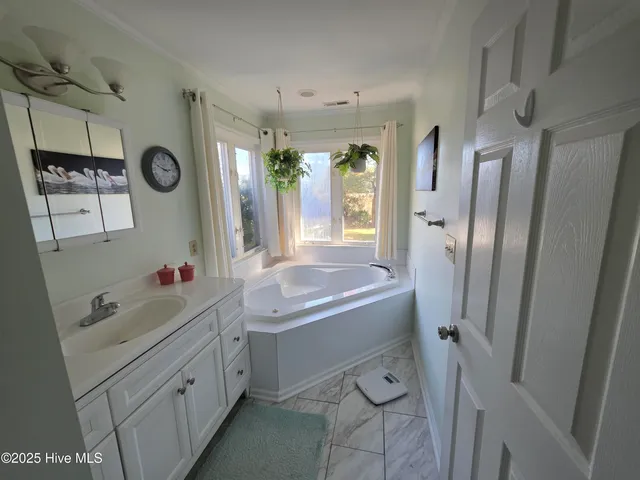 $2,850 | 133 Cummins Creek Road, Beaufort, NC 28516