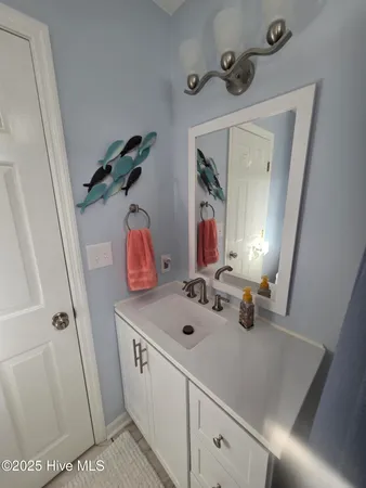 $2,200 | 133 Cummins Creek Road, Beaufort, NC 28516