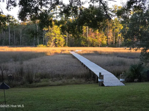 $2,200 | 133 Cummins Creek Road, Beaufort, NC 28516