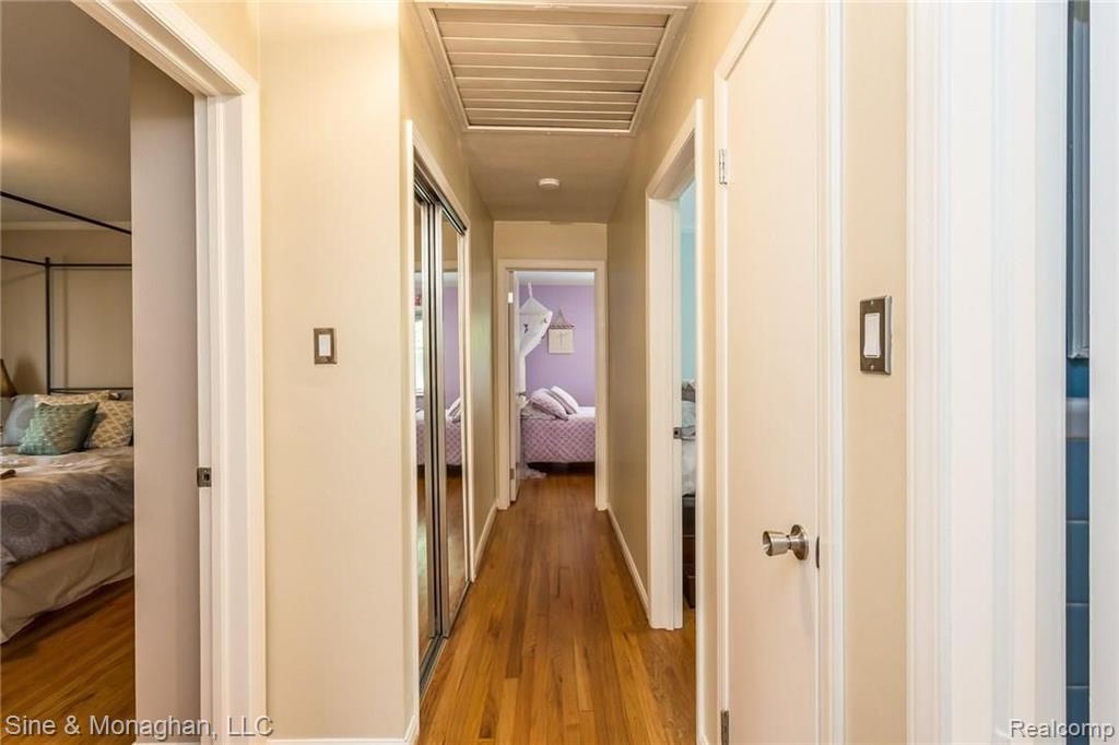 339 Ridgemont Road Grosse Pointe Farms, MI 48236 - Photo 20 of 39