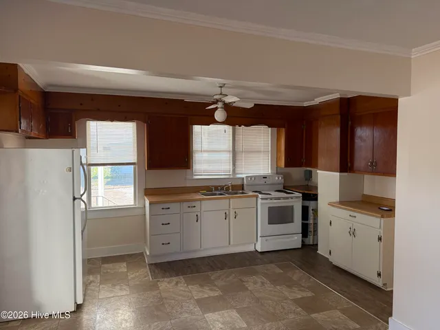 $1,350 | 5758 Highway 70 West, Newport, NC 28570