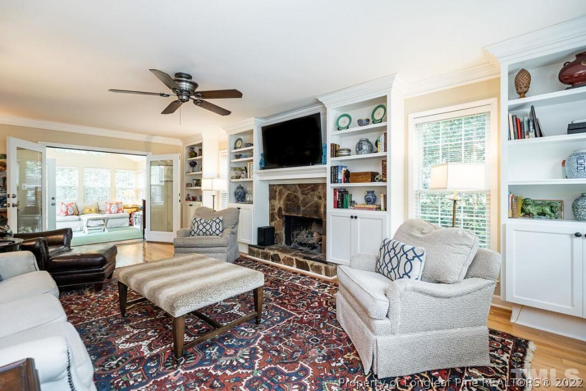 5505 Shadowbrook Drive Raleigh, NC 27612 - Photo 7 of 29 Gallery Image 7