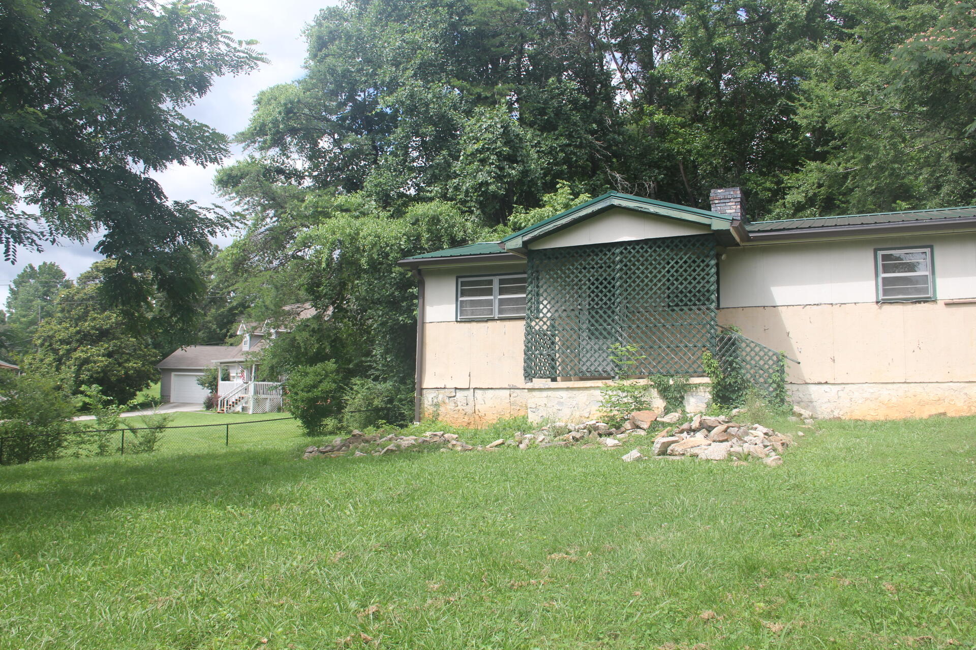 403 Inman Street Ringgold, GA 30736 - Photo 13 of 13 IMG_4962