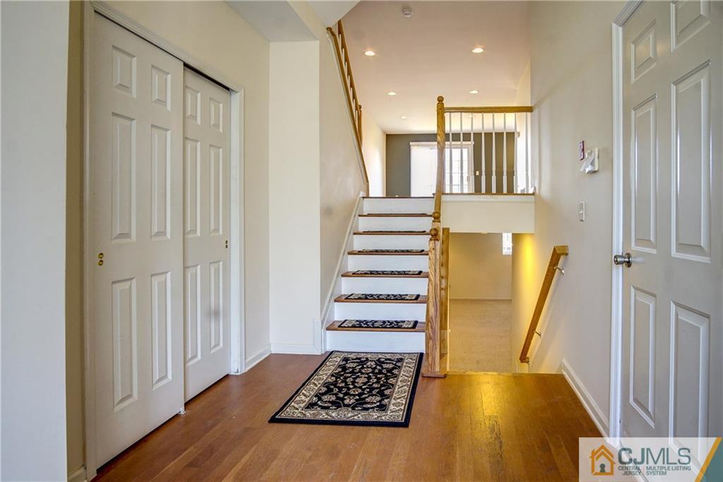 20 Rondell Lane, Unit 187 Old Bridge, NJ 08879 - Photo 3 of 25 Gallery Image 3