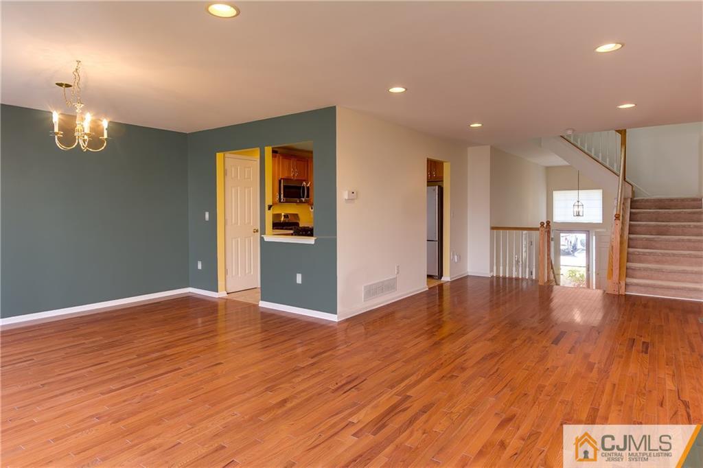 20 Rondell Lane, Unit 187 Old Bridge, NJ 08879 - Photo 8 of 25 Gallery Image 8