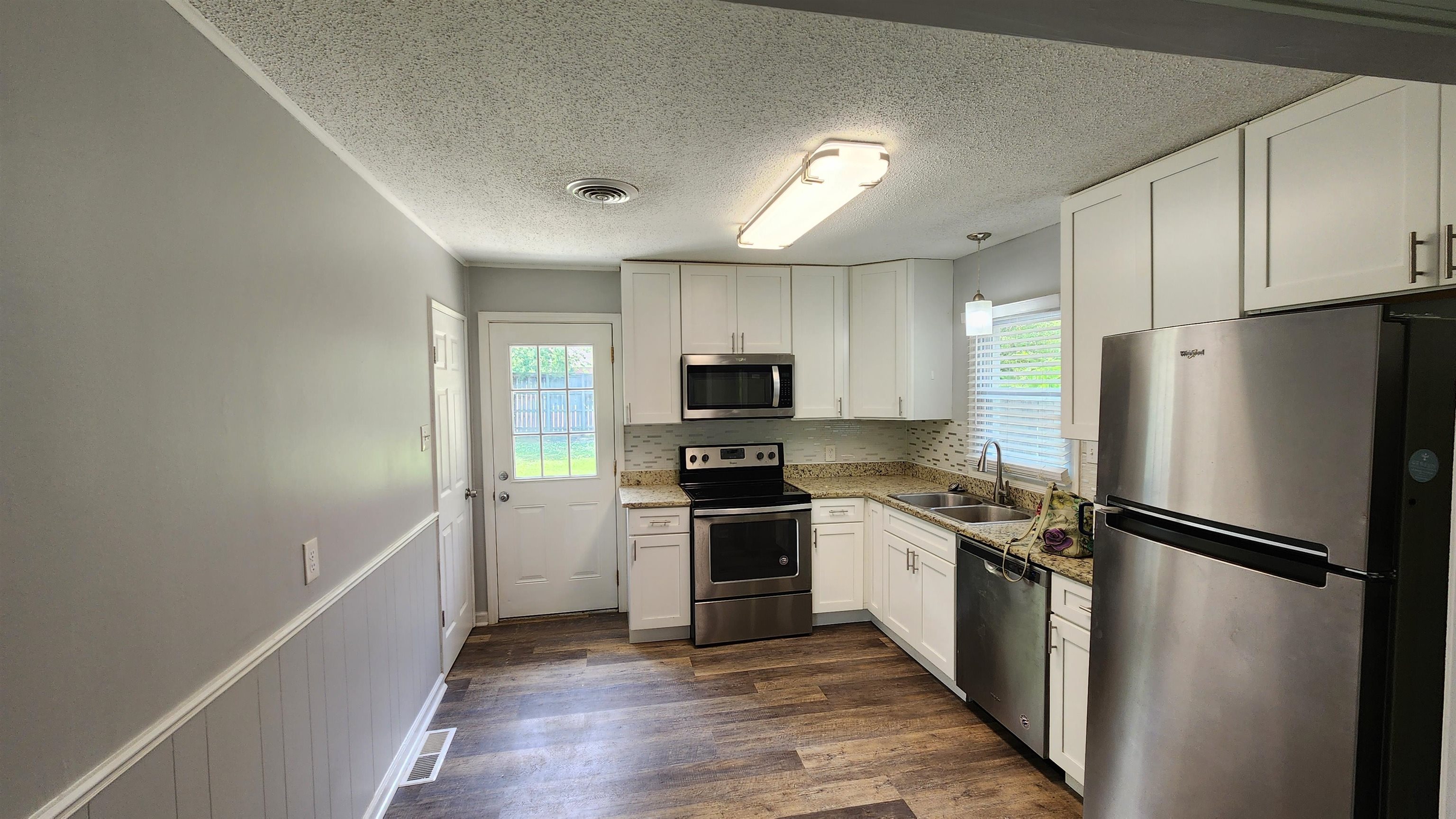 429 Mineral Road Memphis, TN 38120 - Photo 5 of 17