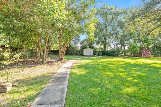 $240,000 | 113 Driftwood Drive, Lafayette, LA 70503