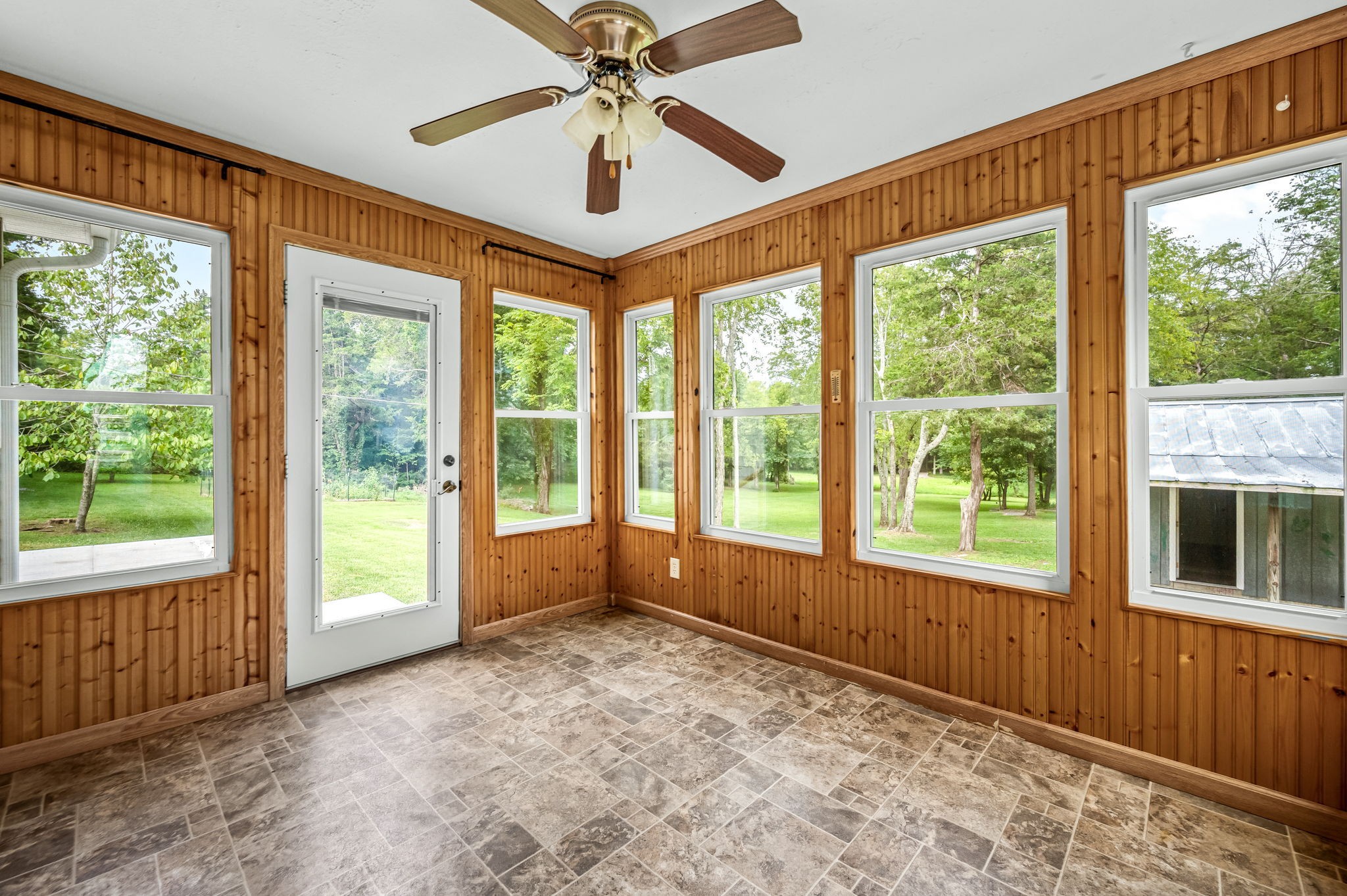 158 Coop Road Bell Buckle, TN 37020 - Photo 14 of 47 Gallery Image 14