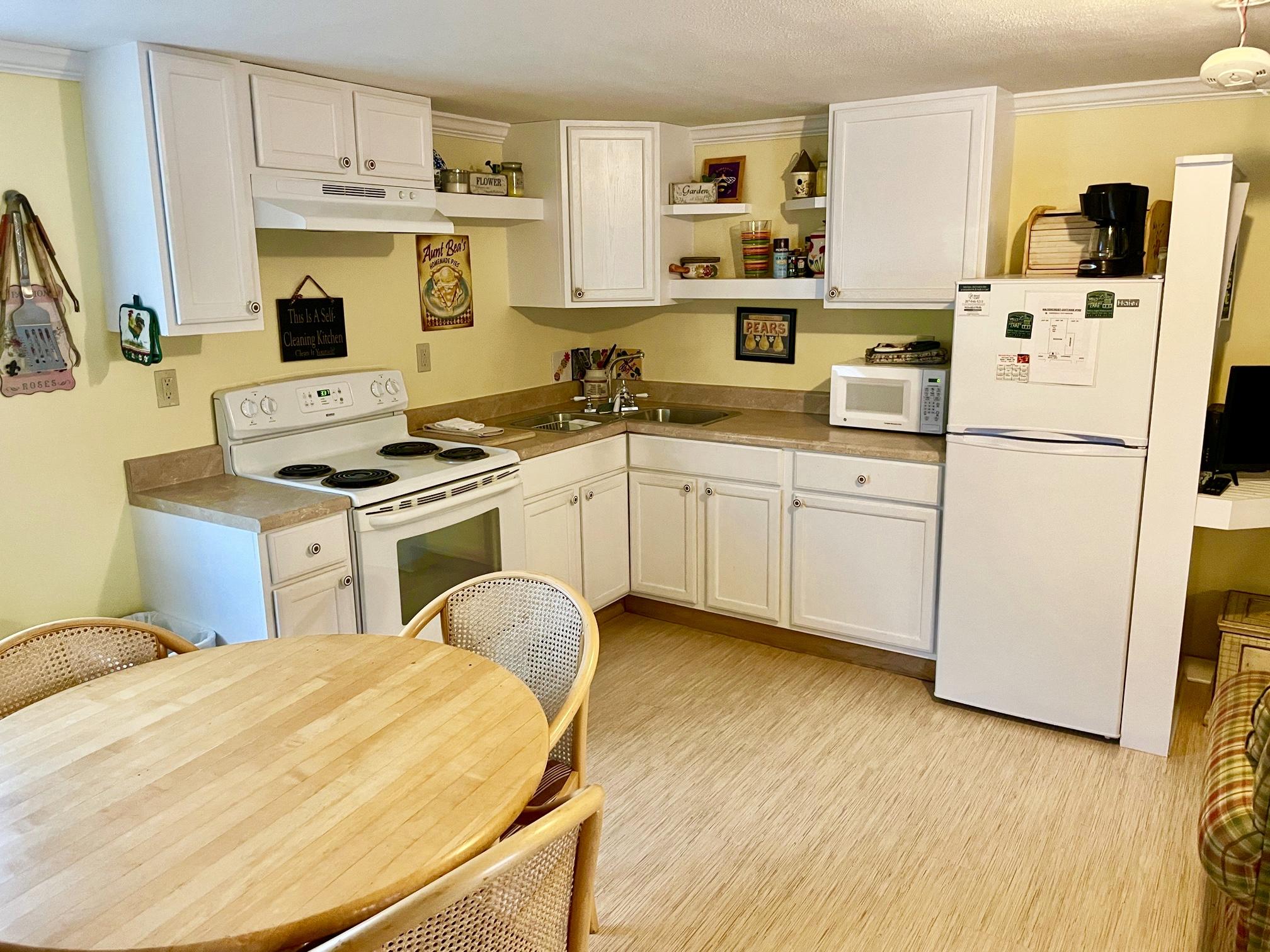 1277 Post Road, Unit 161163 Wells, ME 04090 - Photo 5 of 18 fullsizeoutput_1f4