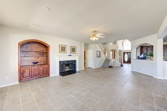 $770,000 | 19230 Canyon Bay Drive, Tomball, TX 77377