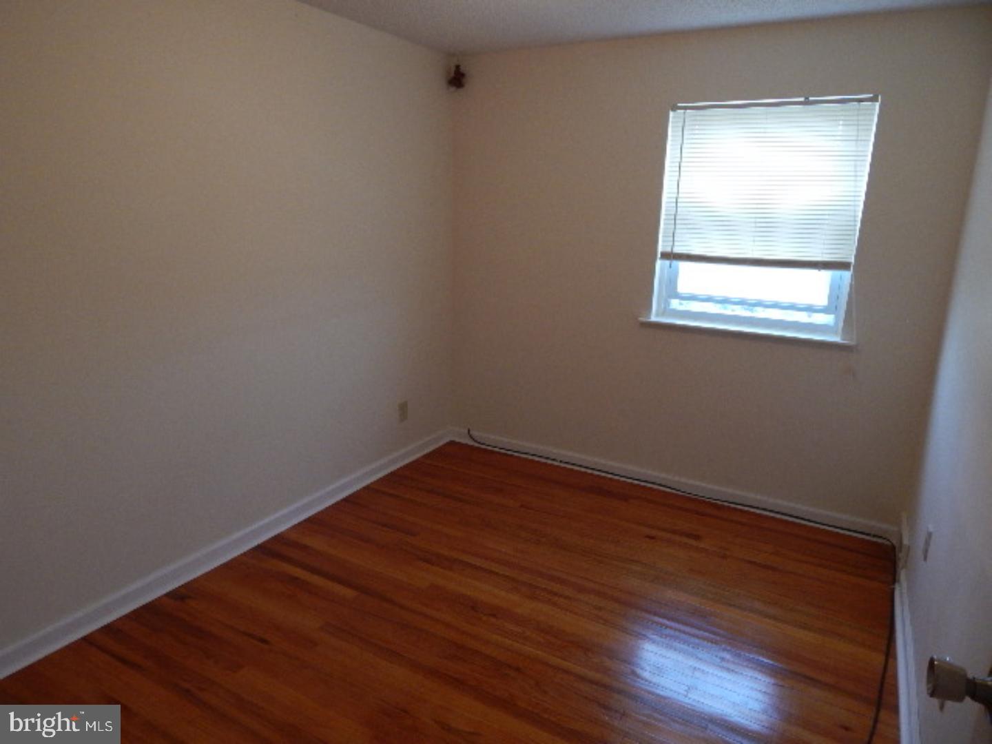 12025 Tyrone Road Philadelphia, PA 19154 - Photo 12 of 16