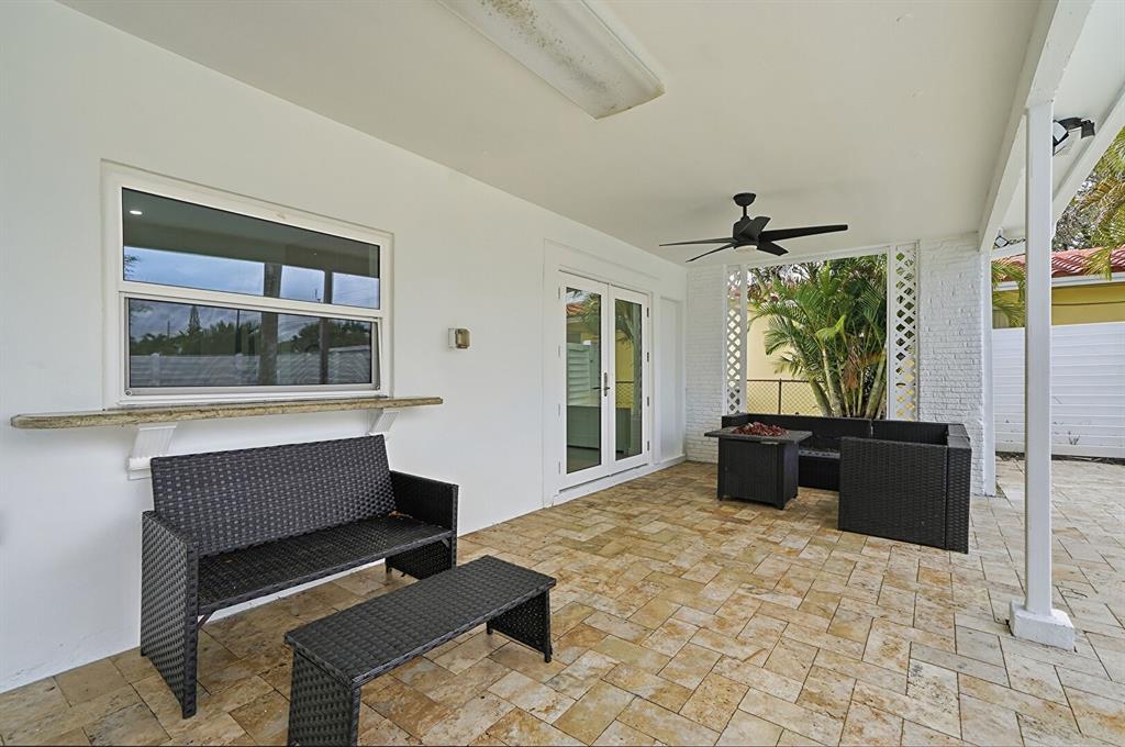 5507 West Park Road Hollywood, FL 33021 - Photo 13 of 33 Covered Patio great for all weathers