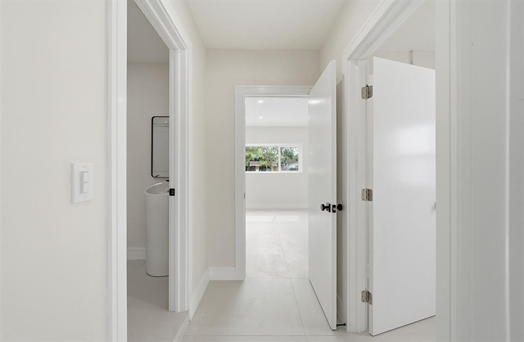 5507 West Park Road Hollywood, FL 33021 - Photo 29 of 33