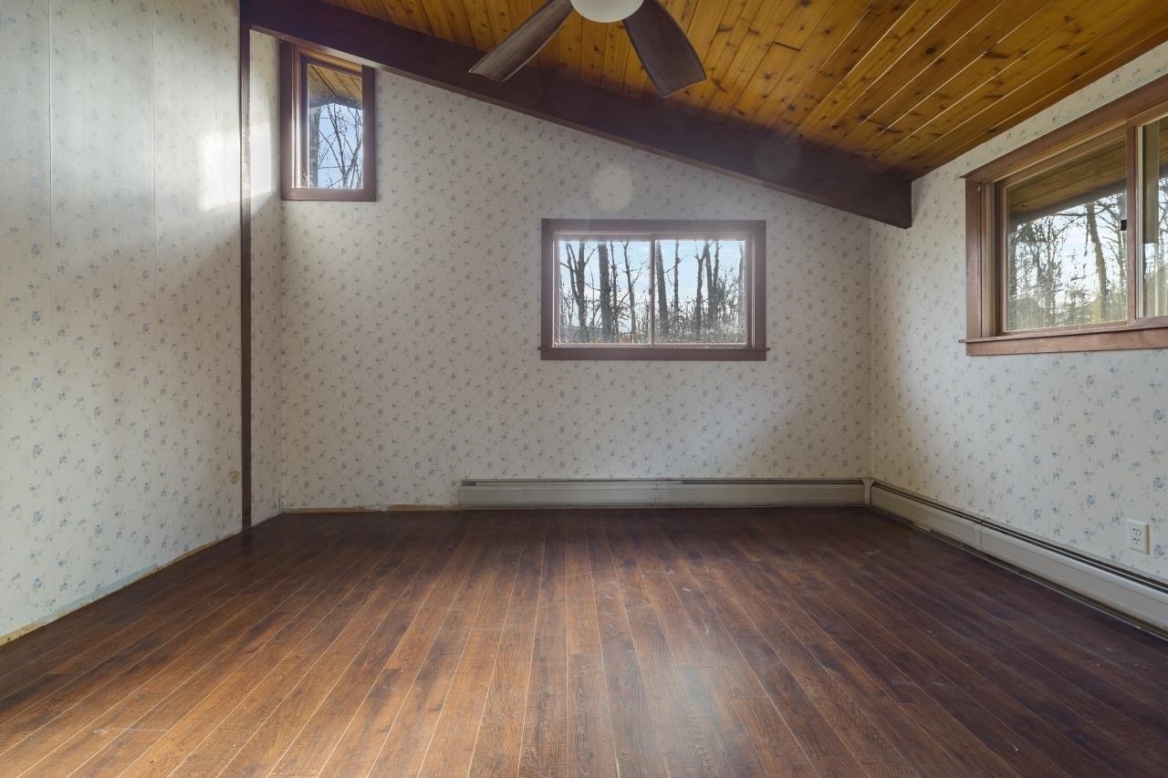 432 Middle Hancock Road Peterborough, NH 03458 - Photo 17 of 33 Gallery Image 17