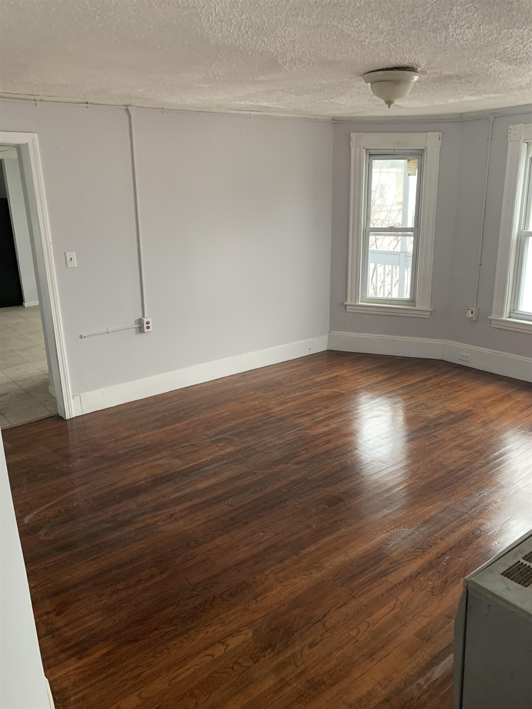 328 Cedar Street Manchester, NH 03103 - Photo 18 of 26 Gallery Image 18