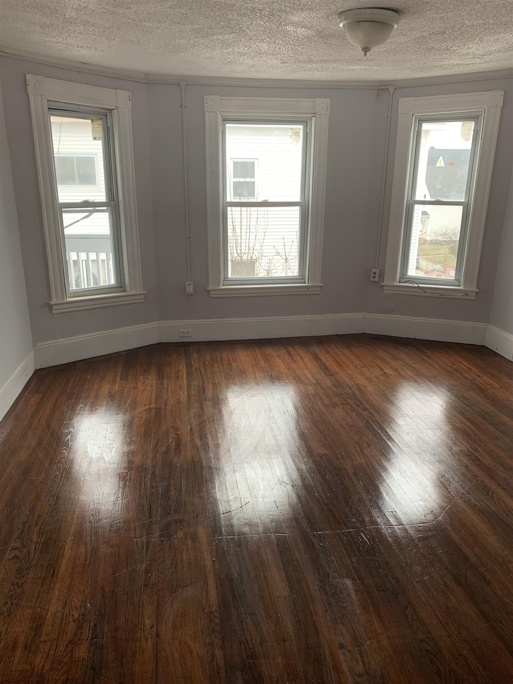 328 Cedar Street Manchester, NH 03103 - Photo 19 of 26 Gallery Image 19