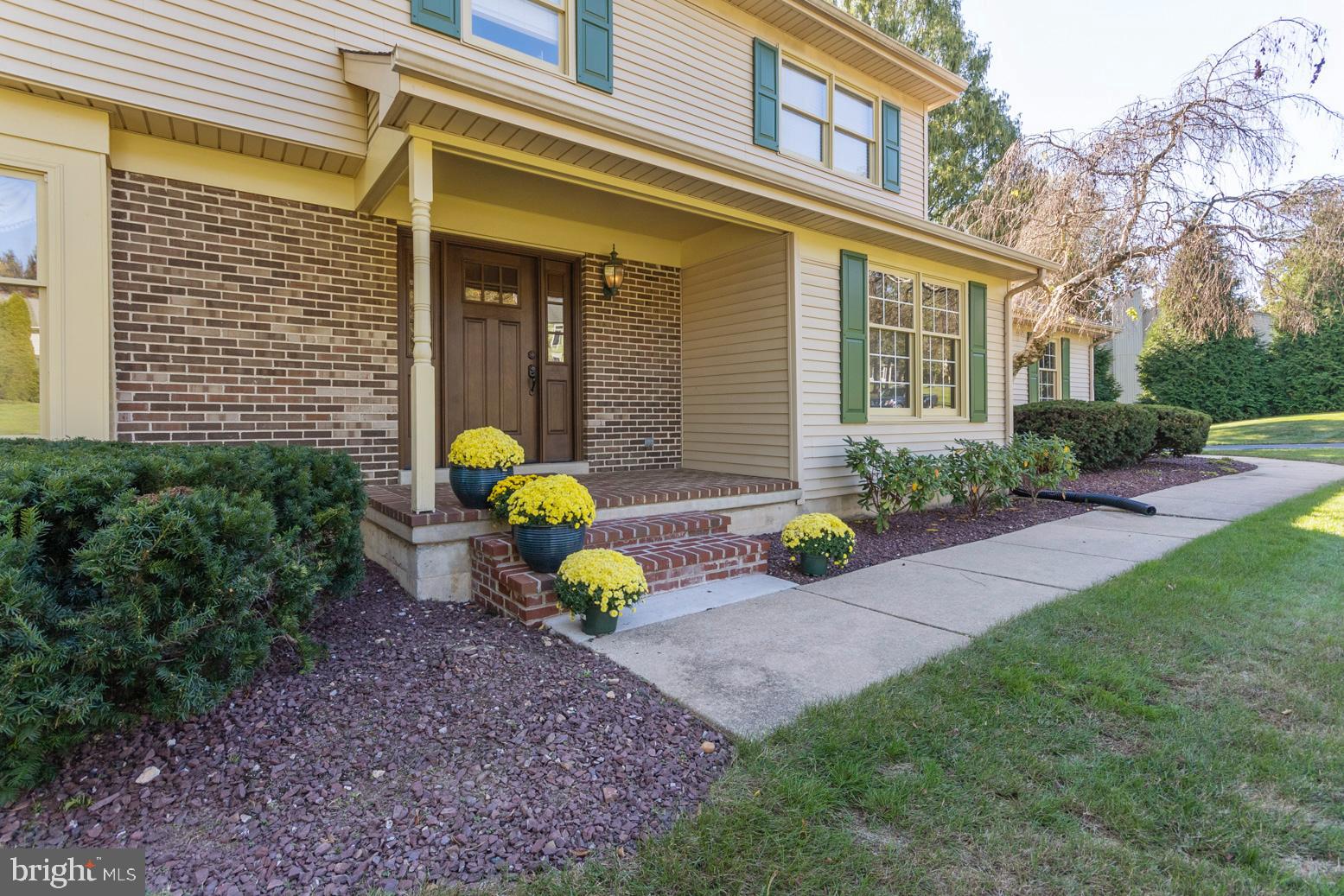 1019 Summit View Drive Newark, DE 19713 - Photo 2 of 41