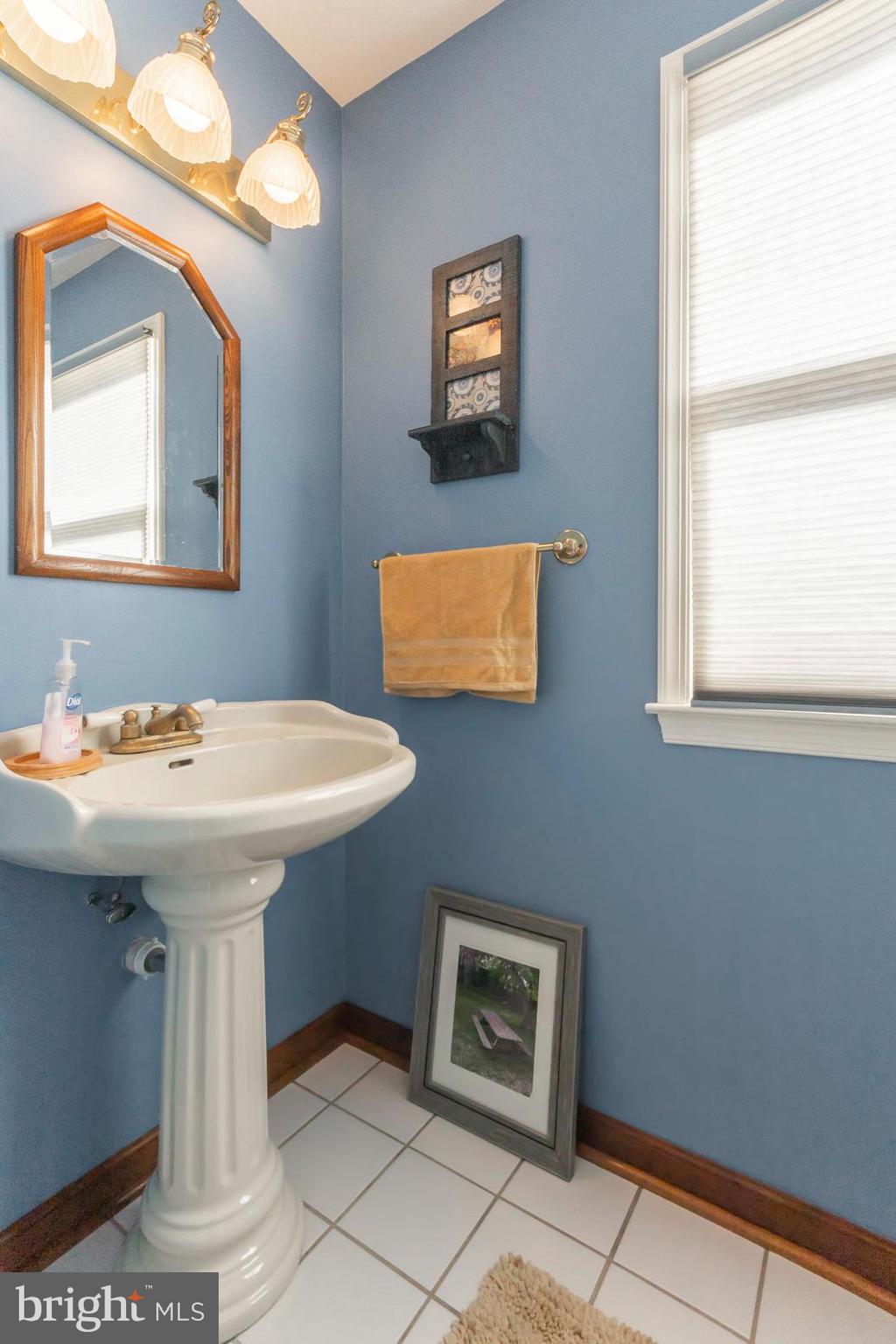 1019 Summit View Drive Newark, DE 19713 - Photo 19 of 41