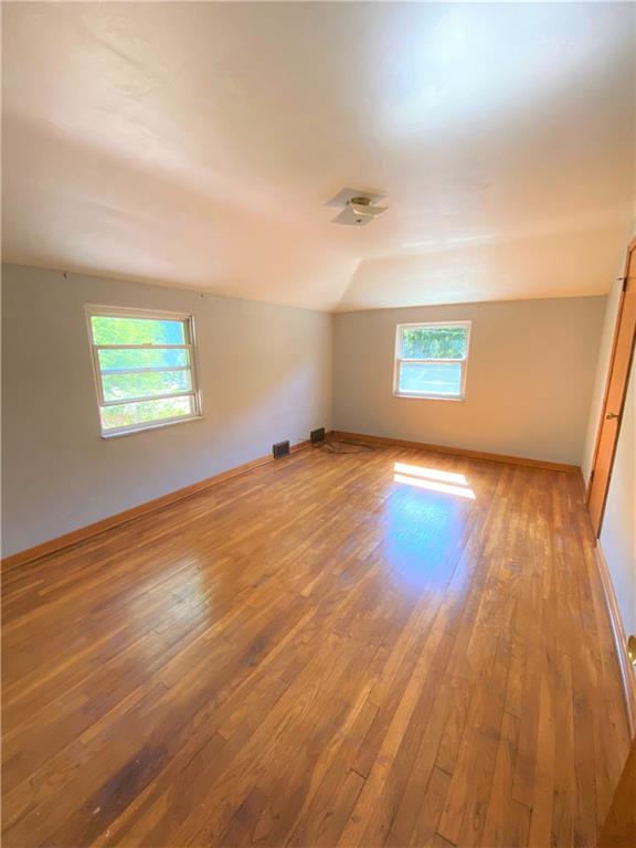 468 Long Road Pittsburgh, PA 15235 - Photo 20 of 23 Gallery Image 20