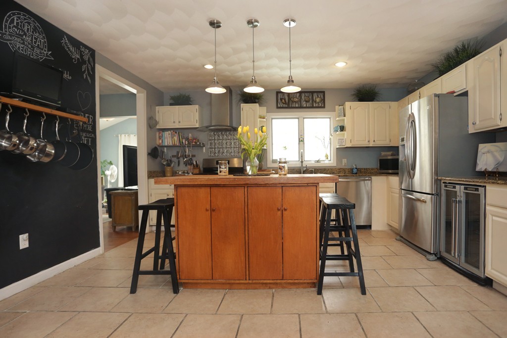 35 North Belgian Road Danvers, MA 01923 - Photo 4 of 26 Gallery Image 4