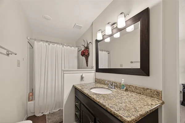 $435,000 | 92 South Waxberry Road, Spring, TX 77381
