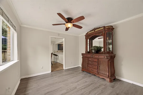 $435,000 | 92 South Waxberry Road, Spring, TX 77381