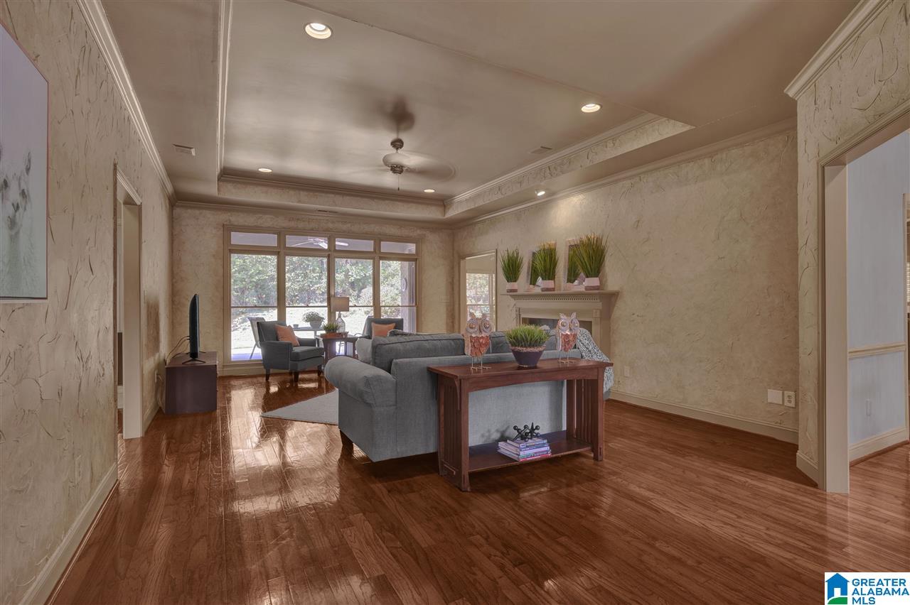 5237 English Way Birmingham, AL 35242 - Photo 2 of 37