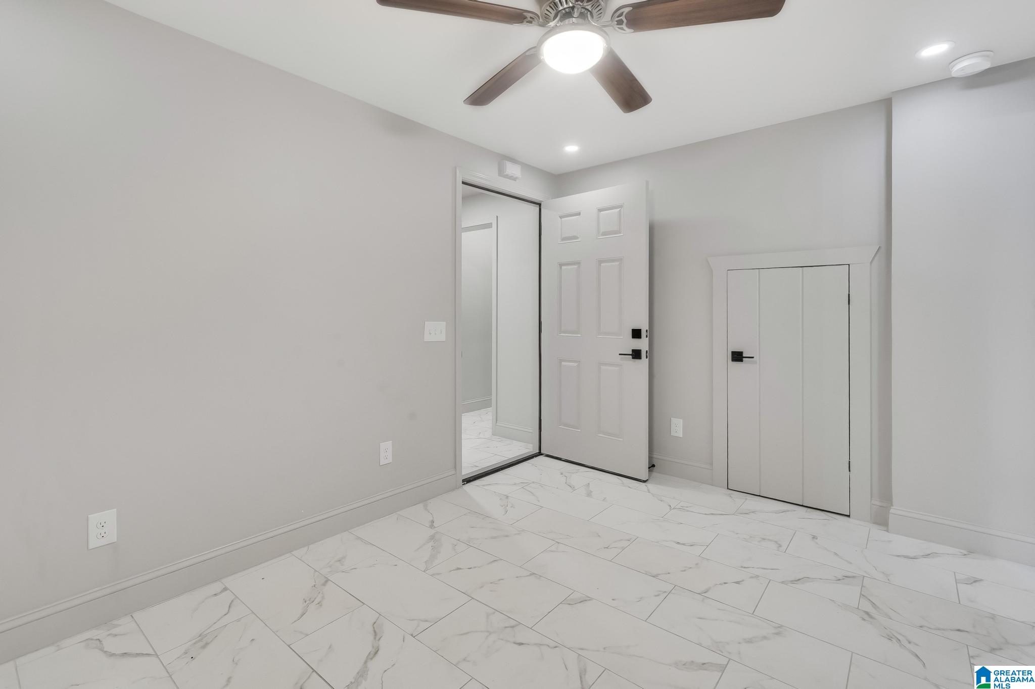 4229 Woodvale Road Birmingham, AL 35222 - Photo 33 of 46