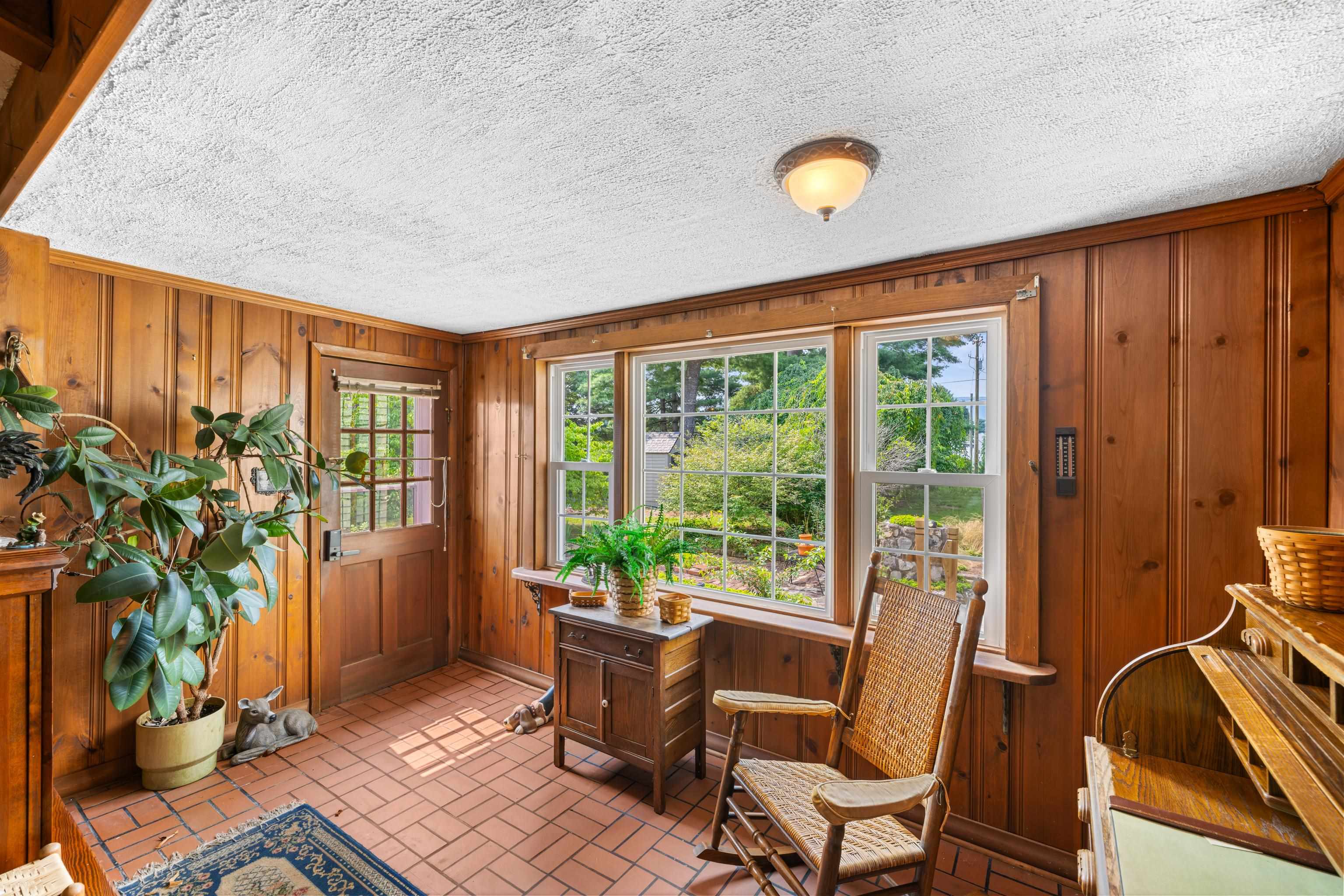 223 Cold Springs Road Stuarts Draft, VA 24477 - Photo 23 of 68 Gallery Image 23