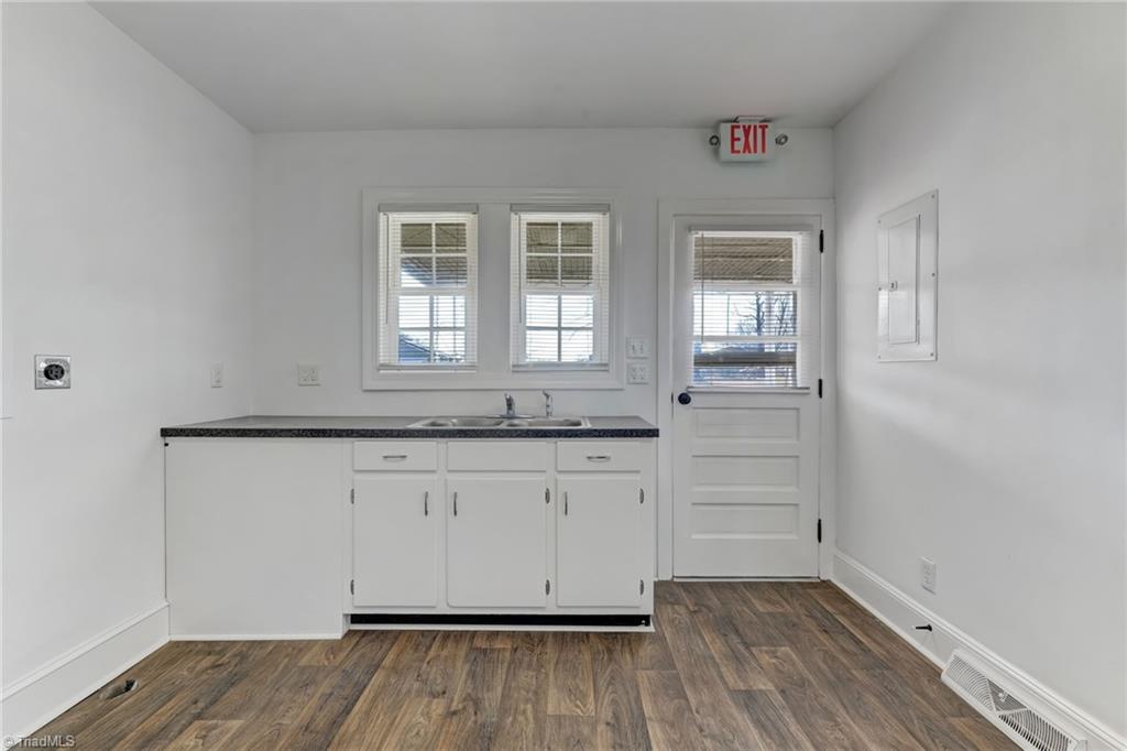 148 East Meadow Road Eden, NC 27288 - Photo 21 of 36