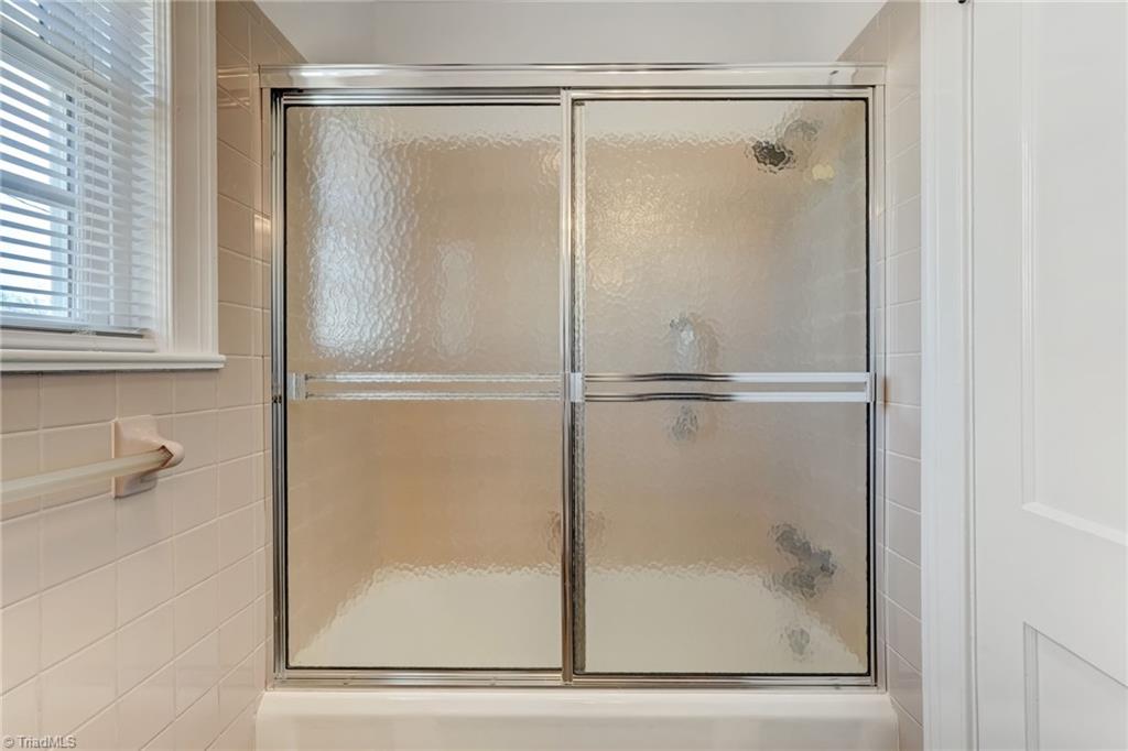 148 East Meadow Road Eden, NC 27288 - Photo 28 of 36