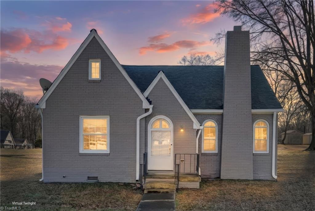 148 East Meadow Road Eden, NC 27288 - Photo 3 of 36