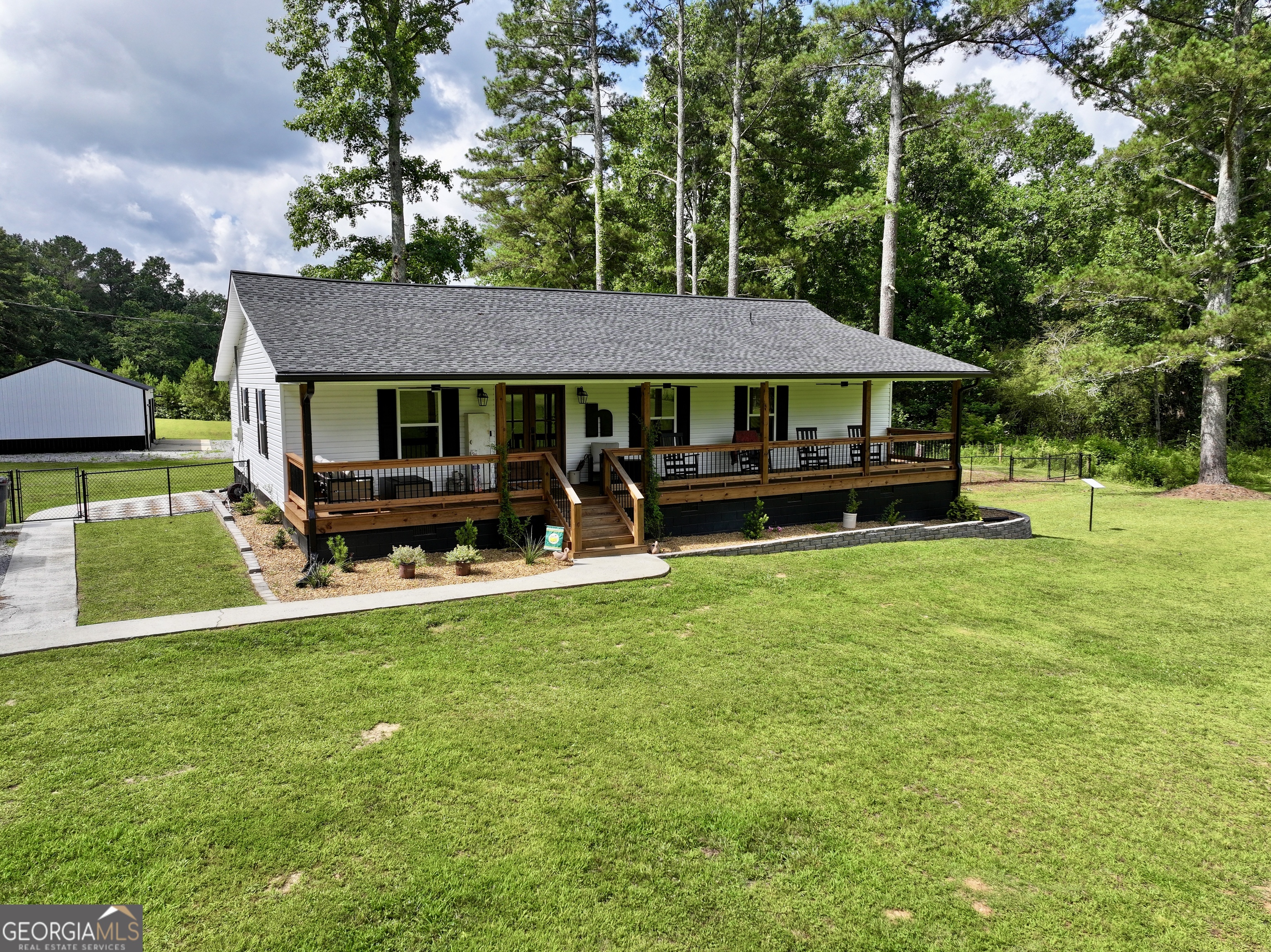 665 Prater Road Waco, GA 30182 - Photo 1 of 51