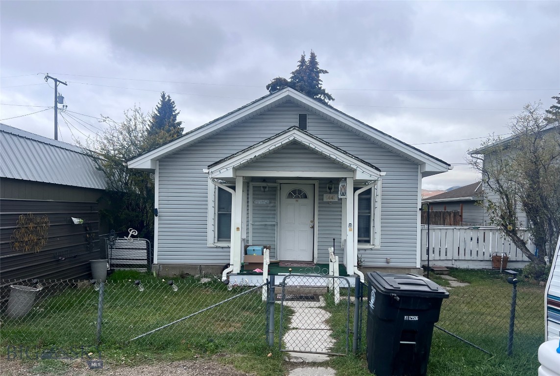 1441 Hobson Avenue Butte, MT 59701 - Photo 1 of 1 Front view of home