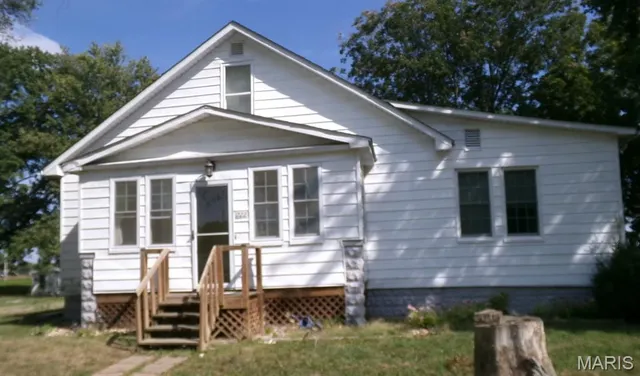 $129,900 | 222 Buchanan Street, Waterloo, IL 62298