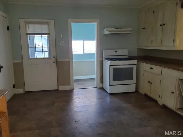 $94,900 | 222 Buchanan Street, Waterloo, IL 62298