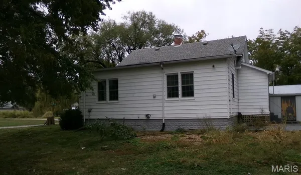 $94,900 | 222 Buchanan Street, Waterloo, IL 62298