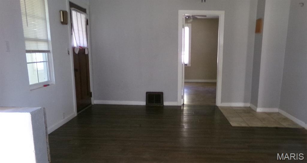 222 Buchanan Street Waterloo, IL 62298 - Photo 8 of 24