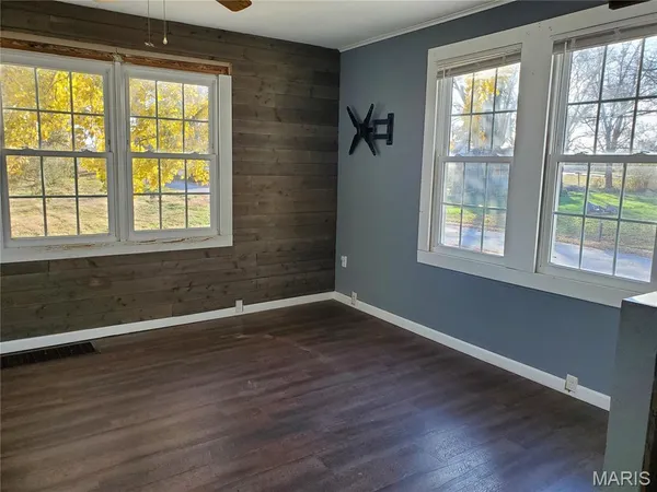 $94,900 | 222 Buchanan Street, Waterloo, IL 62298
