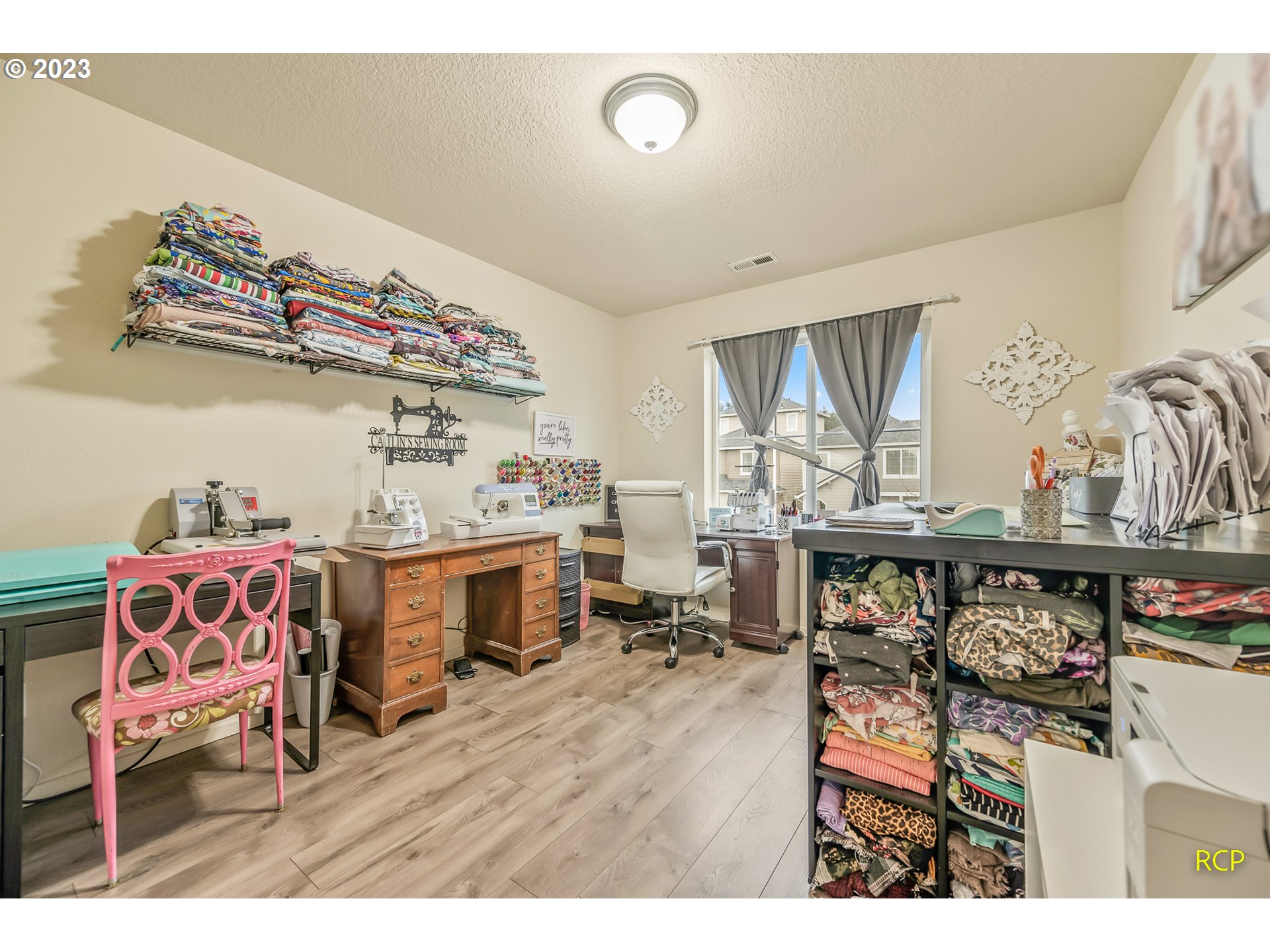 51562 Southwest S Fork Loop Scappoose, OR 97056 - Photo 20 of 31 Bedroom